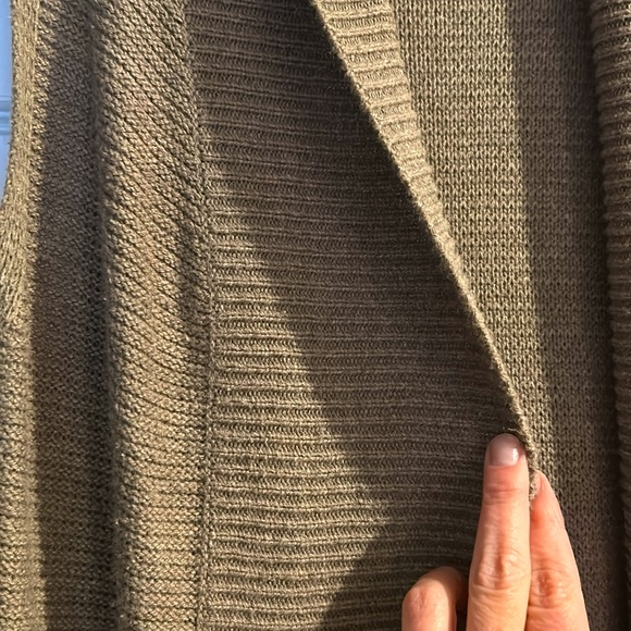 RDI VEST - Picture 6 of 9